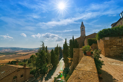 <i>Ideal City</i> ordered by Pope Pio II Piccolomini is famous even for the cheese <i>Pecorino</i>.