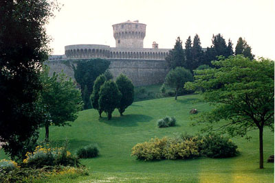 City of Alabaster with 3000 years of history, from a hill of 550 meters dominates as far as the sea the whole valley Cecina.